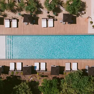 Domaine La Pierre Blanche 4*, Eygalières France