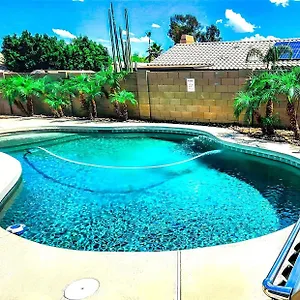 https://north-phoenix-at-your-fingertips.hotelsofphoenix.com